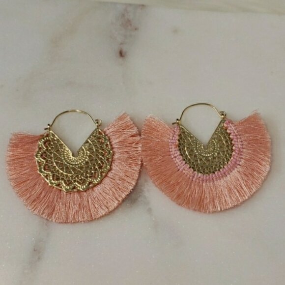 New Gold Pink Filigree Silk Hoop Earrings - Picture 4 of 5